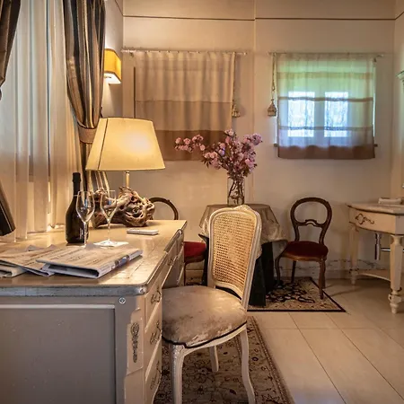 Alloggio per agriturismo E San Crispino