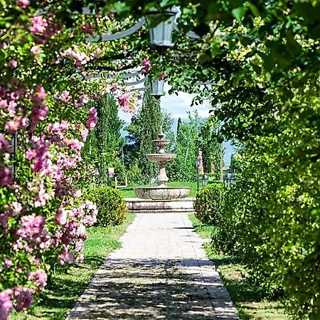E San Crispino Farm stay Assisi