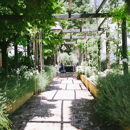 E San Crispino Assisi