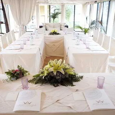 E San Crispino Farm stay *