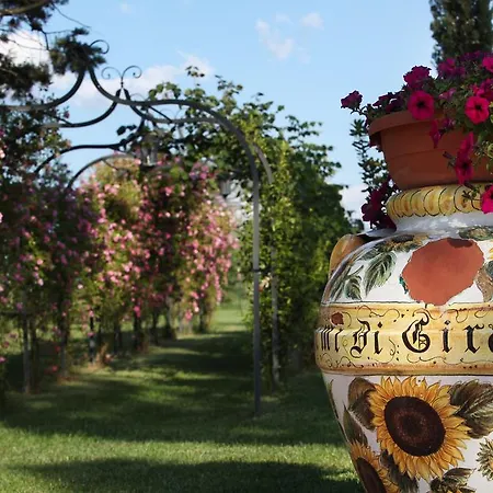 E San Crispino Farm stay