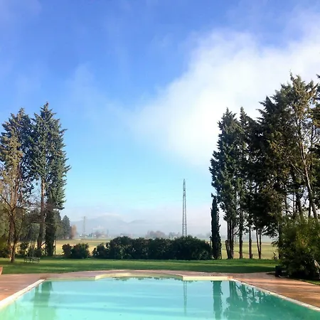 E San Crispino Farm stay *