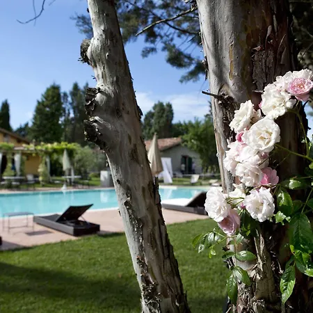 E San Crispino Farm stay *